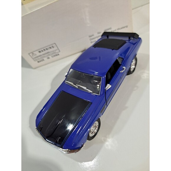 Arko 06900 1:32 Die Cast 1969 Ford Mustang Boss 302 Muscle Car w/Box - Picture 2 of 13
